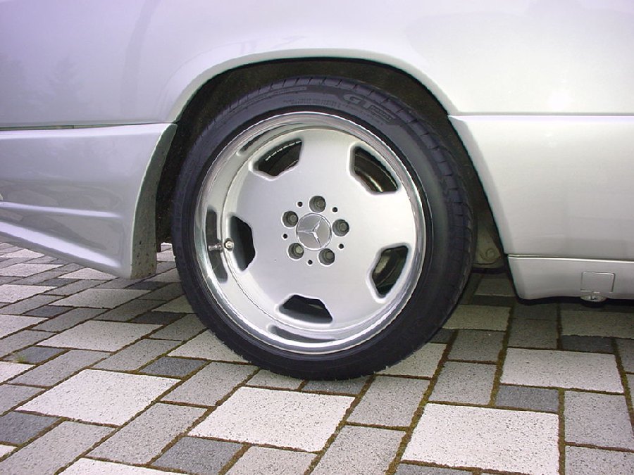 e-klasse_w124_elagance_coupe_30.JPG